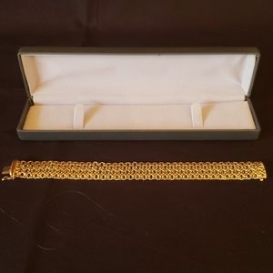 Bracelet,  10K yellow gold